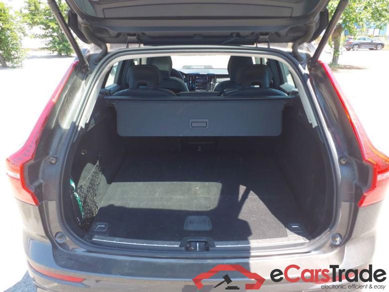 VOLVO XC60 2.0 T6 AWD 253 ch + 145 ch Ultimate #2