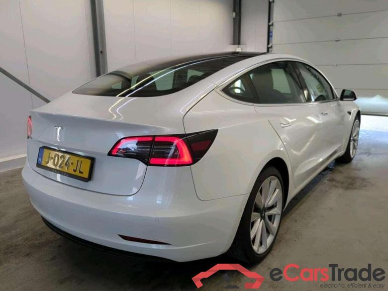 Tesla Model 3 Stnd.RWD Plus 60 kWh #2