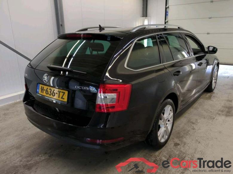 SKODA Octavia Combi 1.5 TSI Bns Edition #2
