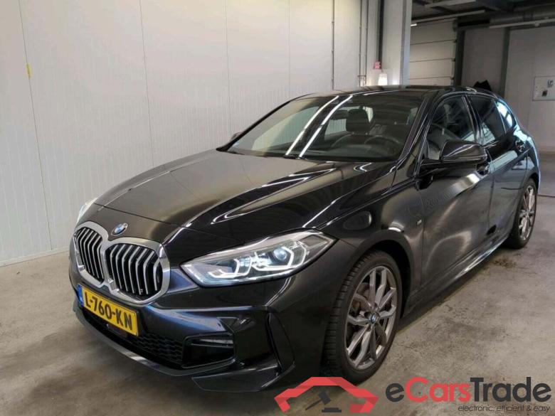 BMW 1-serie 118i Bns Edition #1