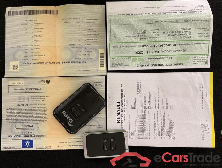 RENAULT Clio V Clio 1.6i E-TECH Hybrid First #4