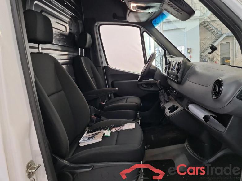 Mercedes * Sprinter '18 Mercedes-Benz Sprinter 311CDI L2H2 RWD 3.5 Functional VI 4d #3