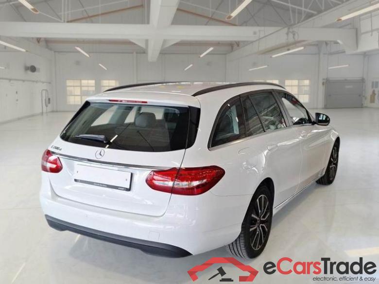 Mercedes 210 MERCEDES-BENZ CLASSE C / 2018 / 5P / STATION WAGON C200 D EXECUTIVE AUTO SW #2
