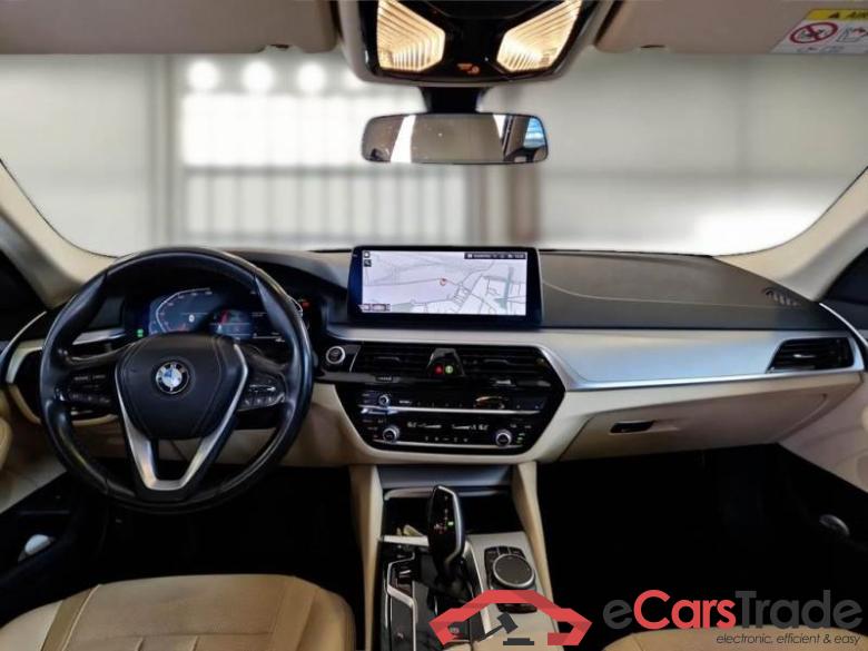 BMW 10 BMW SERIE 5 / 2020 / 5P / STATION WAGON 518D BUSINESS TOURING #3