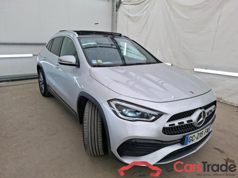 Mercedes 2.0 GLA 200 D AMG LINE DCT MERCEDES-BENZ GLA / 2020 / 5P / SUV 2.0 GLA 200 D AMG LINE DCT #4