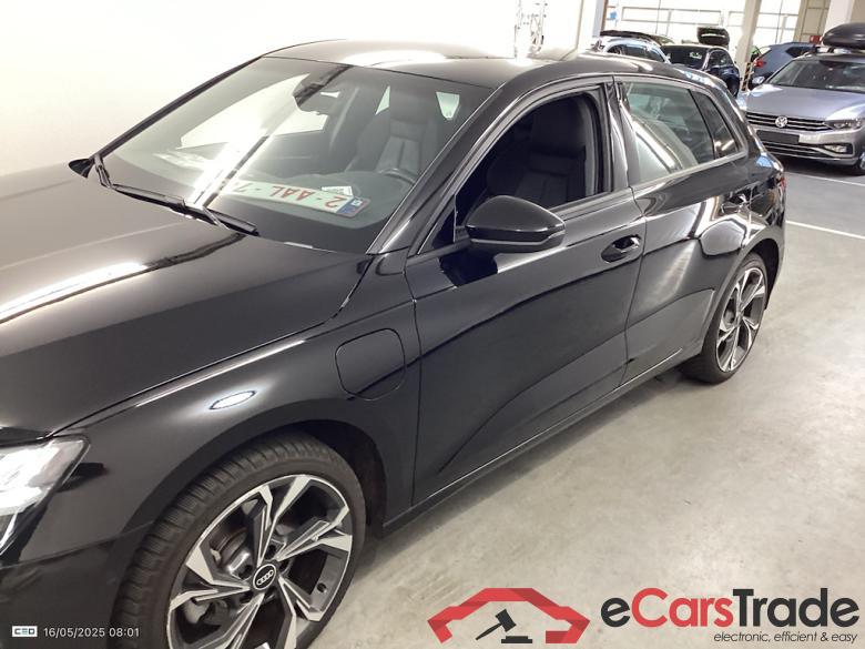AUDI A3 SPORTBACK 1.4 40 TFSI E S TRONIC SPORTBACK Business Light module 2 #3