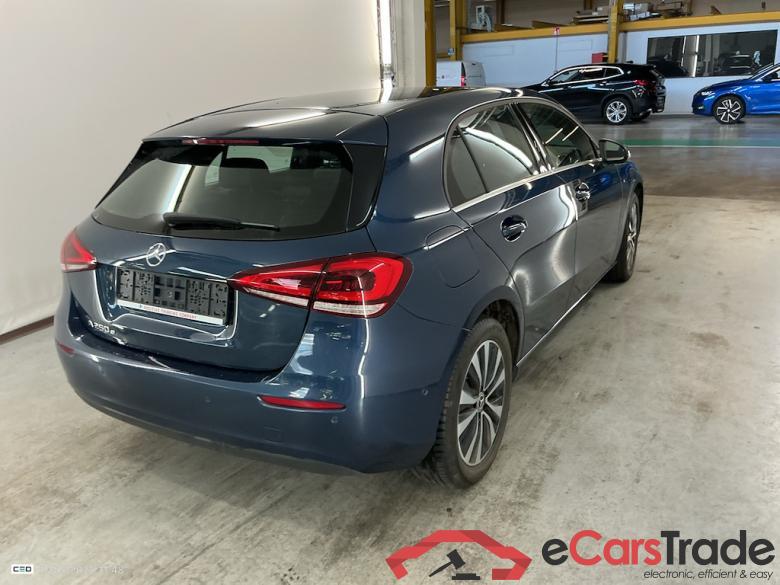 MERCEDES-BENZ CLASS A (W177) A 250 e PHEV Advantage #4