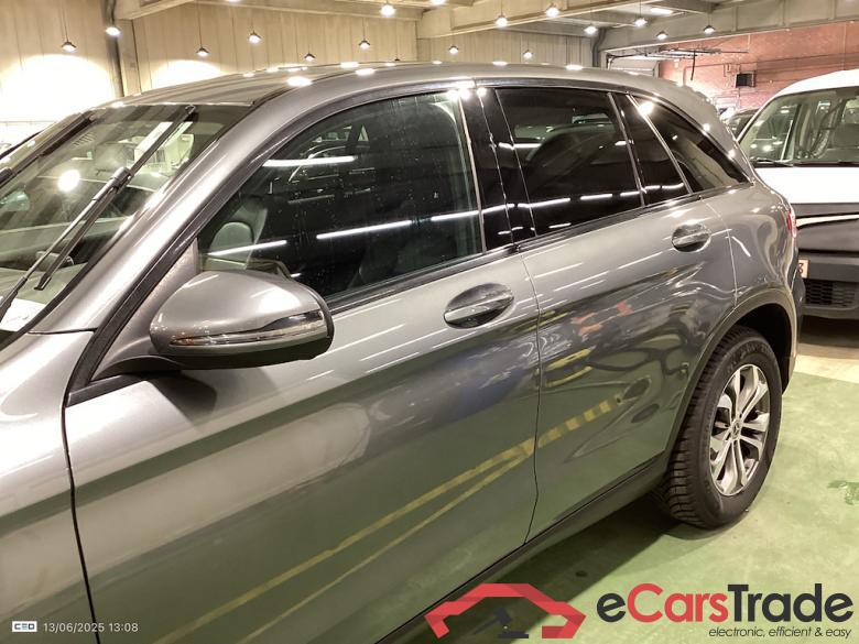 MERCEDES-BENZ CLASS GLC (X253) GLC 250 4-Matic (EU6.2) STOCK #3
