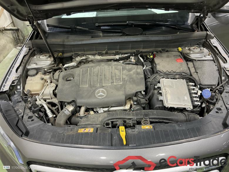 MERCEDES-BENZ GLB 2.0 GLB 180 D DCT #6