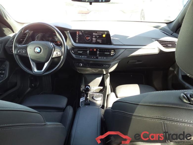 BMW SERIE 1      118iA 136ch BVA Sport edition #4