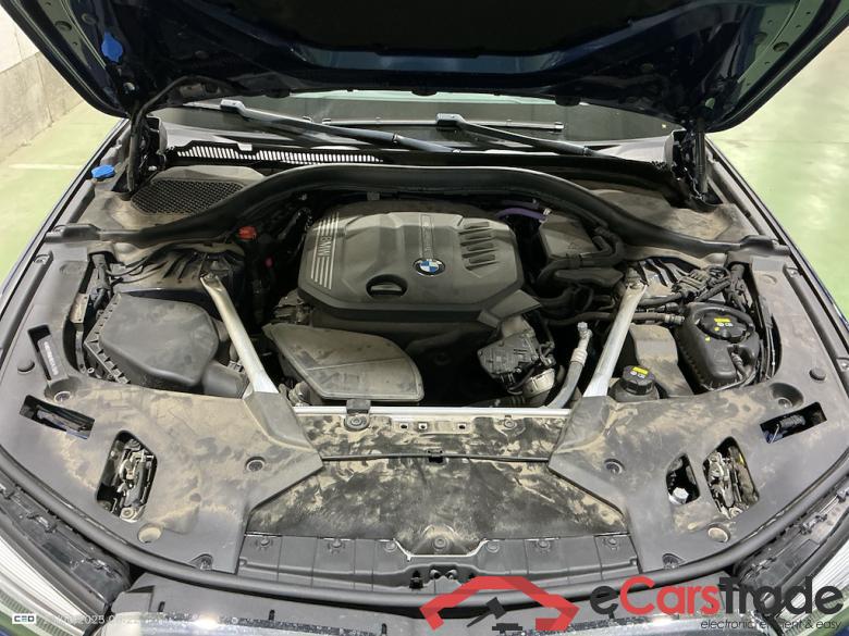 BMW 5 SERIES TOURING 2.0 518D 100KW TOURING AUTO #6