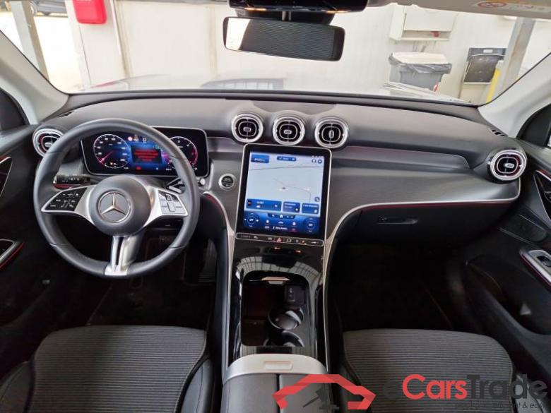 Mercedes ADV PLUS MERCEDES-BENZ GLC / 2022 / 5P / SUV GLC 220D 4M MILD HYB. ADVANCED PLUS #3