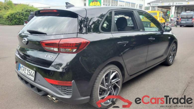 Hyundai i30 (PD)(01.2017->) DE - LimS5 1.5 T-GDI Mild-Hybrid EU6d, N Line Mild-Hybrid (EURO 6d)(OPF), (Facel #3