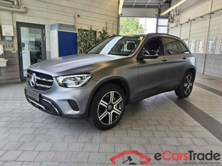 Mercedes-Benz GLC -Klasse (BM 253)(06.2015->) DE - SUV5 GLC 300 e EU6d, e 4Matic (EURO 6d), (Facelift) 2020 - 2022 #1