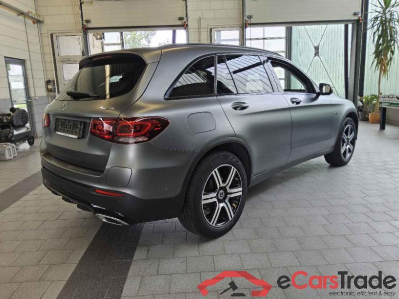 Mercedes-Benz GLC -Klasse (BM 253)(06.2015->) DE - SUV5 GLC 300 e EU6d, e 4Matic (EURO 6d), (Facelift) 2020 - 2022 #3