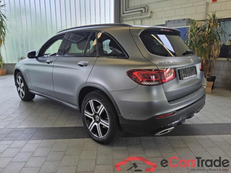 Mercedes-Benz GLC -Klasse (BM 253)(06.2015->) DE - SUV5 GLC 300 e EU6d, e 4Matic (EURO 6d), (Facelift) 2020 - 2022 #4
