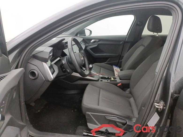 Audi A3 Sportback 2.0 30 TDi 85kW 5d #6