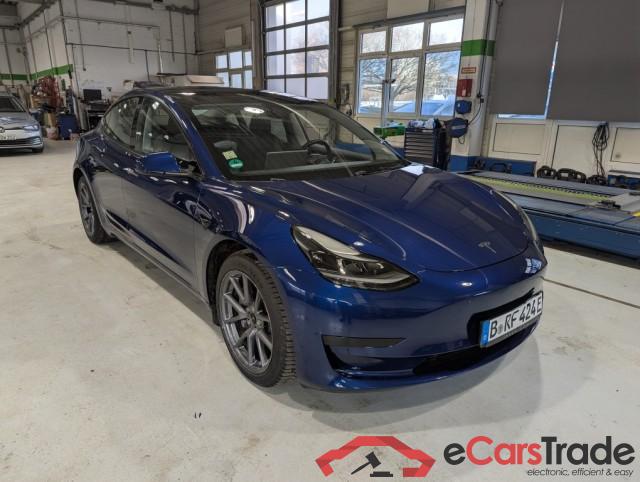 Tesla Model 3 ´18 BEV TESLA Model 3 Standard Reichweite Plus Hinterradantrieb 4d 208kW #4