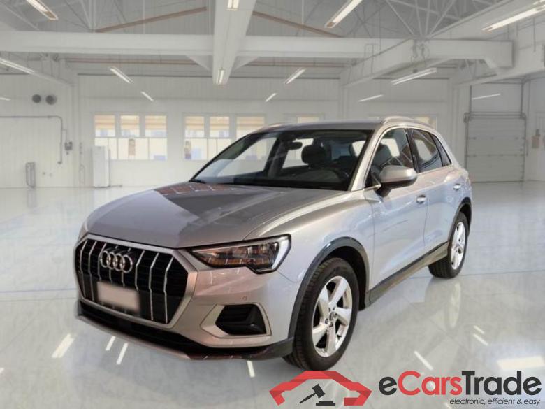 Audi 99 AUDI Q3 / 2018 / 5P / SUV 35 TFSI S TRONIC BUSINESS ADVANCED #1