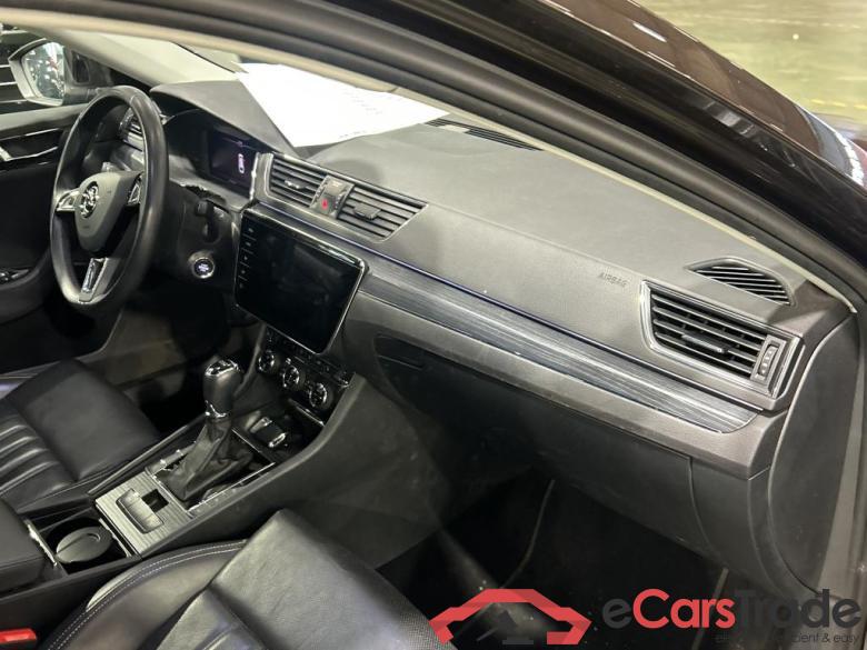 SKODA SUPERB COMBI DIESEL - 2019 1.6 CR TDi Style DSG #5