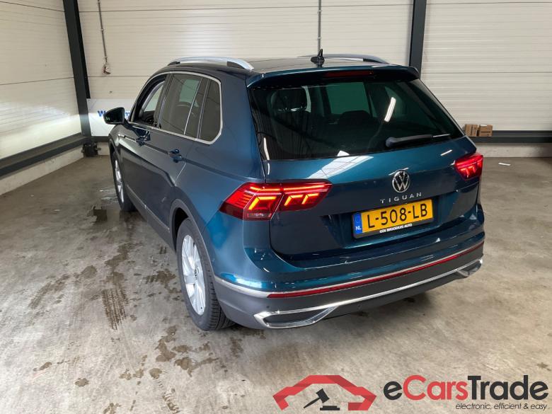 VOLKSWAGEN Tiguan 1.5 TSI Elegance #4