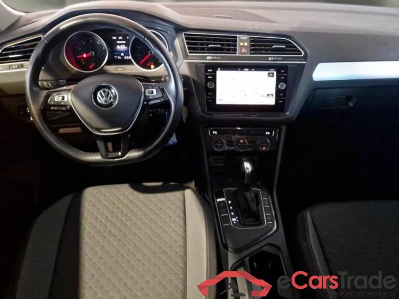 Volkswagen 62 VOLKSWAGEN TIGUAN / 2016 / 5P / SUV 1.5 TSI 110KW BUSINESS BMT DSG ACT #3