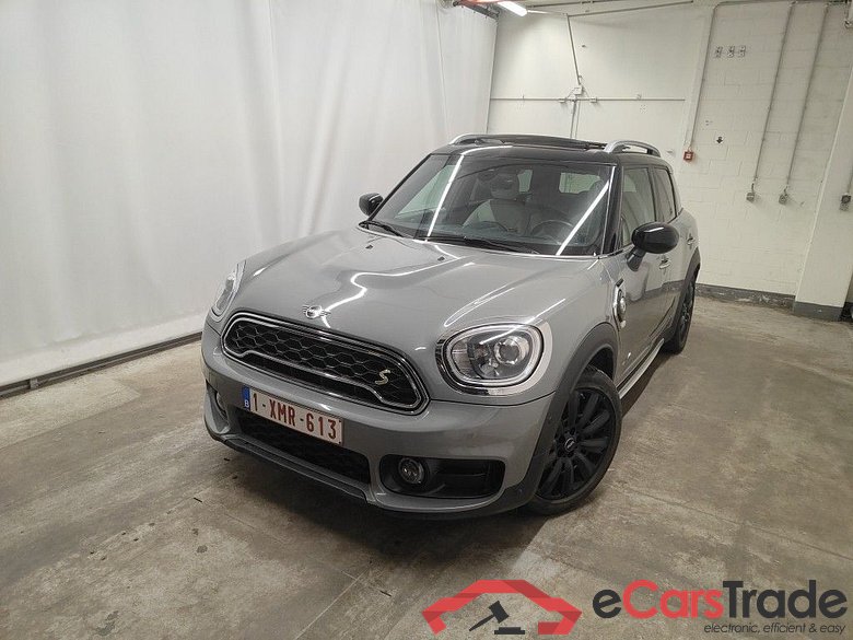 Mini Countryman Cooper S E ALL4 AT 5d #3