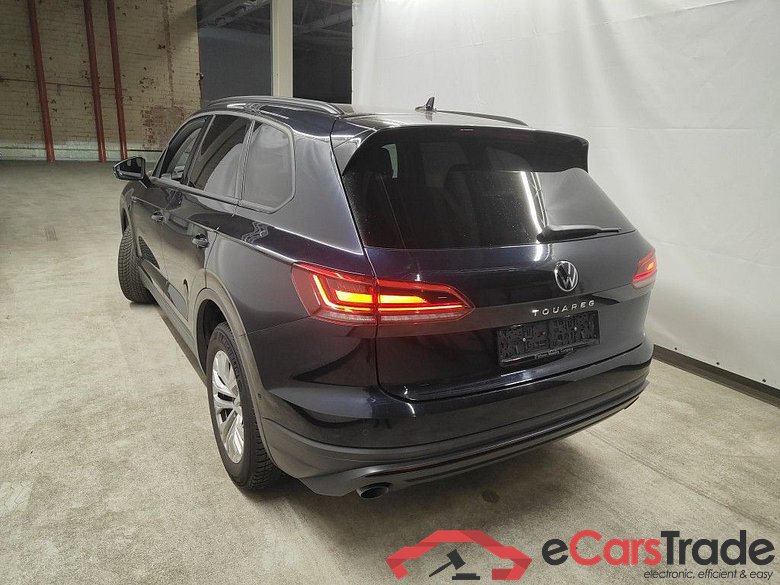 Volkswagen Touareg 3.0 TDI 170kW 4WD Auto 5d #3
