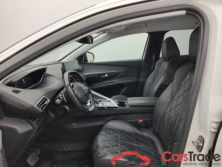 PEUGEOT 5008 DIESEL - 2021 1.5 BlueHDi 130 Allure AT 5d #3