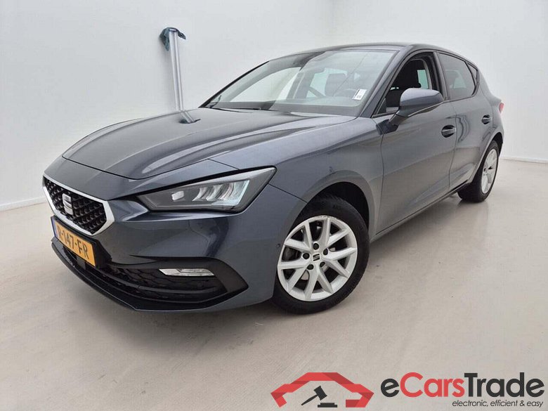 SEAT Leon Sportstourer 1.0 eTSI Style Business Intens #1