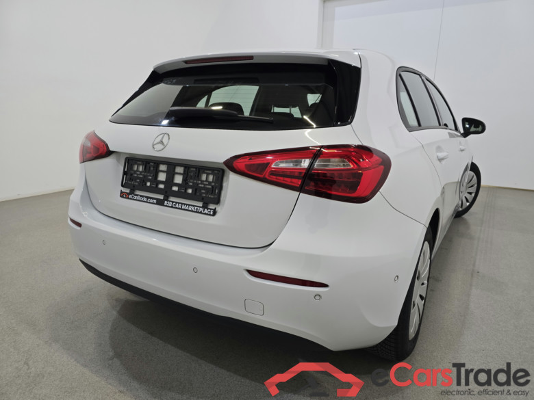 Mercedes A160i Navi-Pro KeylessGo Camera Klima PDC ... #4