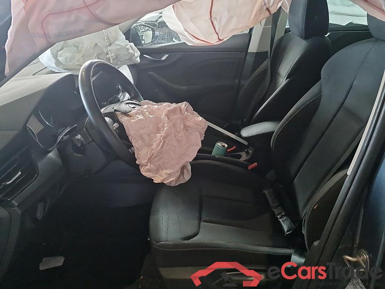 SKODA KAMIQ 1.0 TSI 81KW DSG AMBITION #5