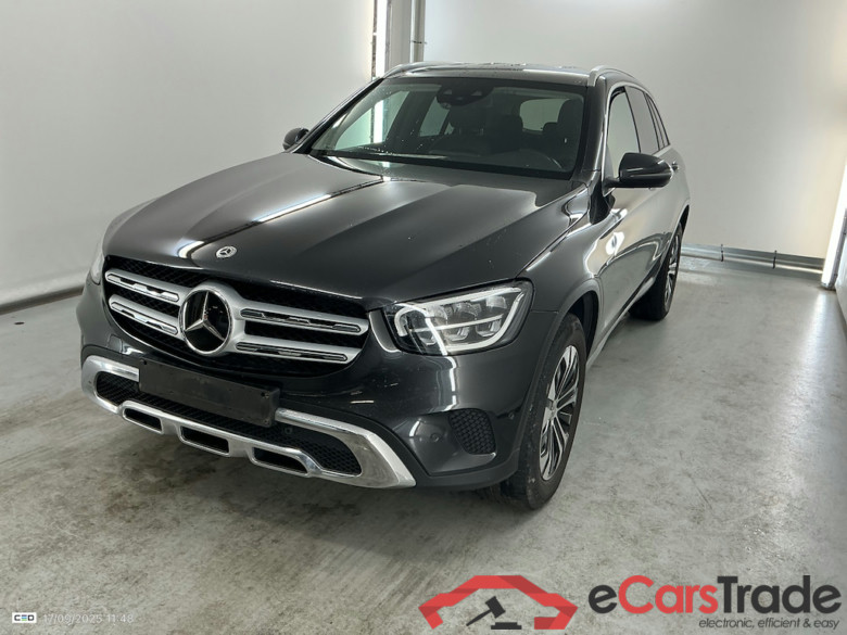 MERCEDES-BENZ GLC 2.0 GLC 300 DE 4MATIC 4WD BUS SOL AUTO