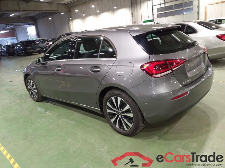 MERCEDES-BENZ CLASS A (W177) A 250 e PHEV #2