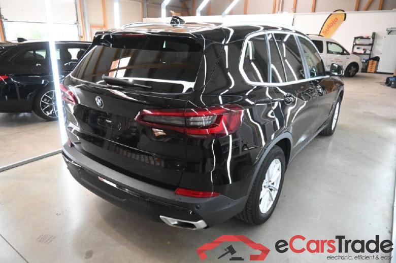 Baureihe X5 xDrive 30 d 3.0 210KW AT8 E6d #2