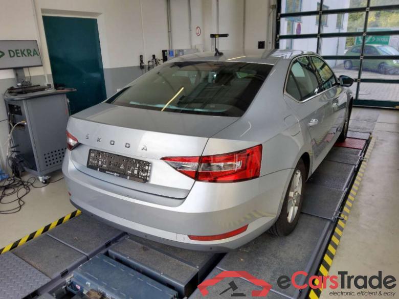 Skoda Superb Lim. (3V3)(03.2015->) DE - LimS5 2.0 TDI EU6d-T, Ambition (EURO 6d-TEMP), (Facelift) 2019 - 2020 #3