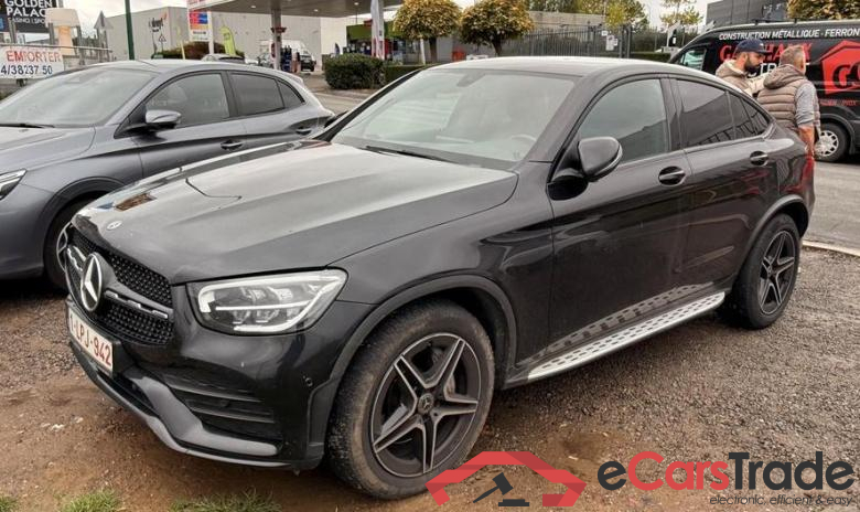 Mercedes GLC 200d Coupe AMG Night 4Matic Aut. LED-Xenon Navi-Pro 1/2 Sport-Leather-Alcantara KeylessGo Camera Klima PDC ...