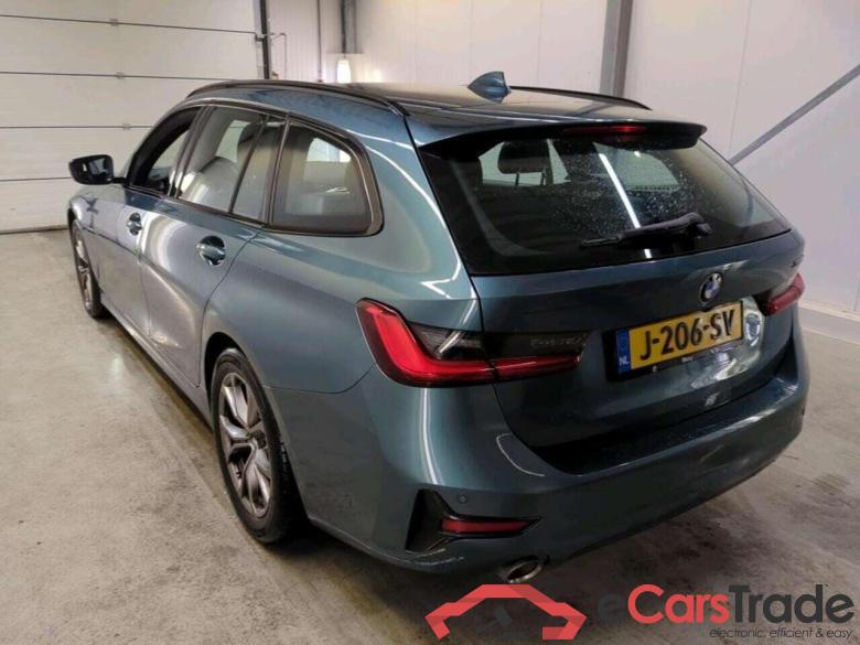 BMW 3-serie Touring 318i Executive Ed. #6 BMW 3-serie Touring 318i Executive Ed. #6