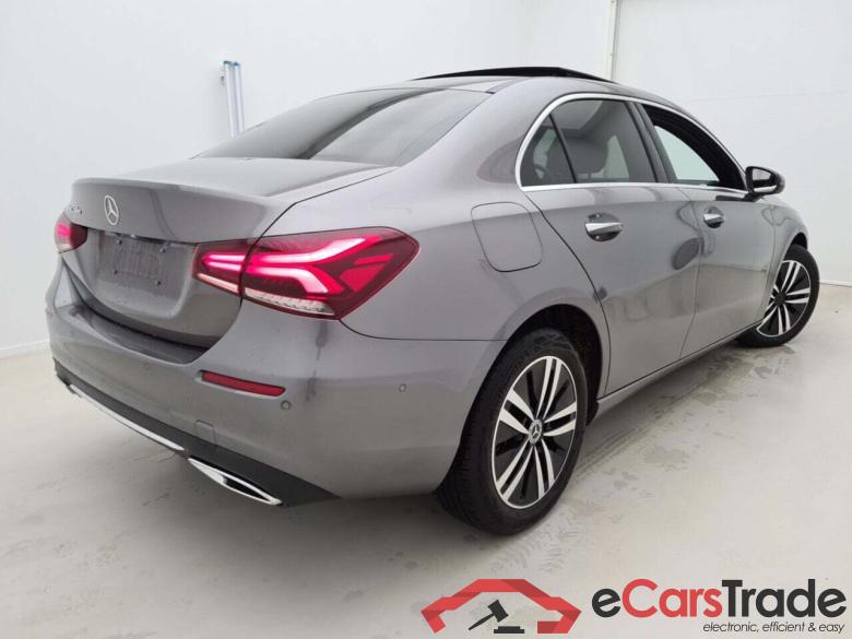 MERCEDES-BENZ A-KLASSE SEDAN 250E BUSINESS SOLUTION DCT #2 MERCEDES-BENZ A-KLASSE SEDAN 250E BUSINESS SOLUTION DCT #2