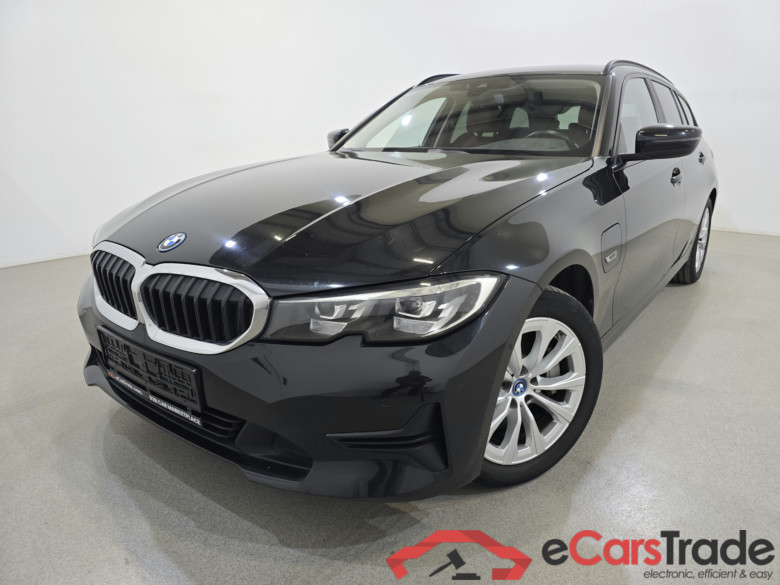 BMW 330e Plug-In Hybrid Aut. LED-Xenon LC-Pro Navi Sport-Leather KeylessGo Camera Klima PDC ... #1