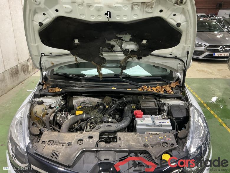 RENAULT Clio 0.9 TCe Zen (EU6c) STOCK #6