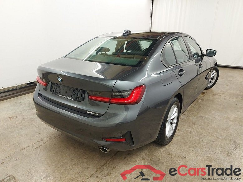 BMW 3 Reeks Berline 318d (100 kW) 4d #2