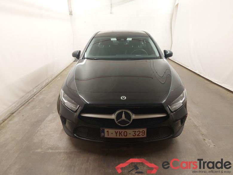 Mercedes-Benz A-Klasse Limousine A 200d Business Solution 4d #5