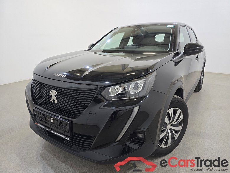 Peugeot 2008 1.5 BlueHDI LED Navi Klima PDC ... #1