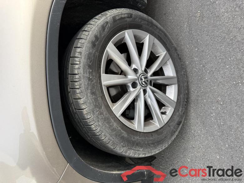 VOLKSWAGEN Tiguan Tiguan Sport&Style 1.4 l TSI            92 kW (125 PS) 6-speed #5