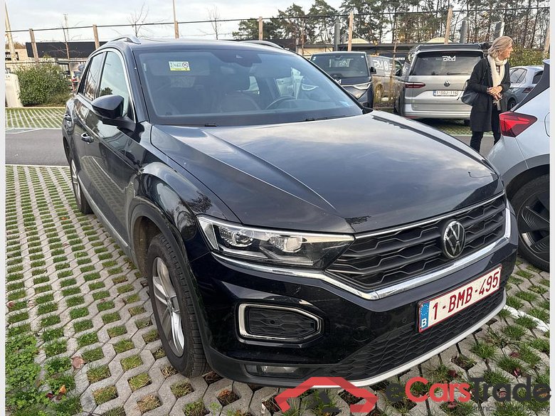 VOLKSWAGEN T-Roc T-Roc Elegance 1.5 TSI 110 kW (150 ch) 7 vitesses DSG #2