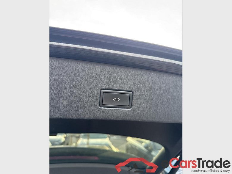 VOLKSWAGEN T-Roc T-Roc Elegance 1.5 TSI 110 kW (150 ch) 7 vitesses DSG #6