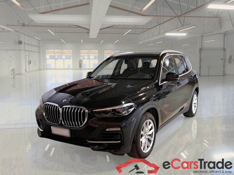 BMW X5 / 2018 / 5P / SUV XDRIVE 45E BUSINESS AUTOM. #1