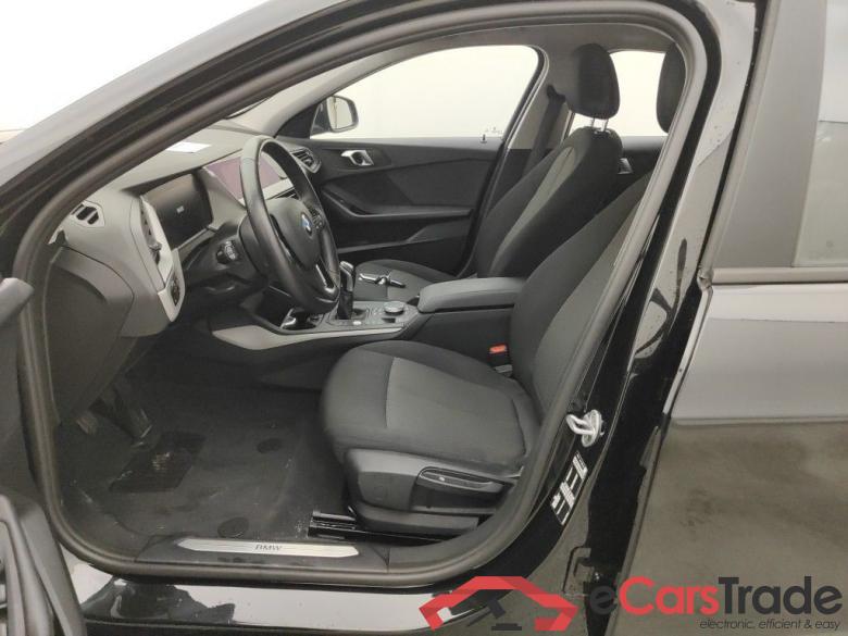 BMW 1 HATCH DIESEL - 2019 116 d 116hp (EU6AP) 5d #3