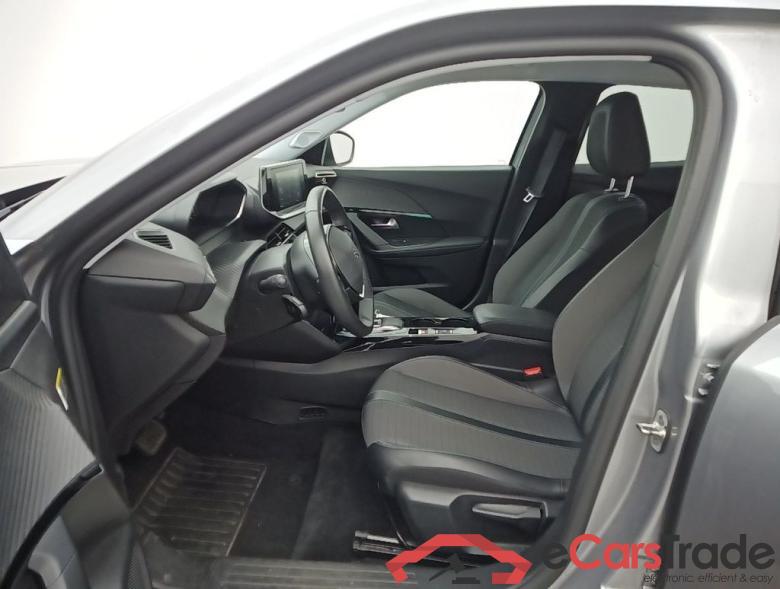 PEUGEOT E-2008 50 kWh Allure 5d #3